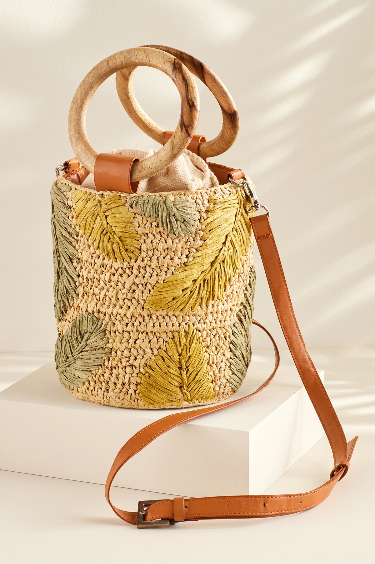 Mimosa Bucket Bag - Woven Palm Topical Bag | Soft Surroundings