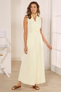misses white dresses