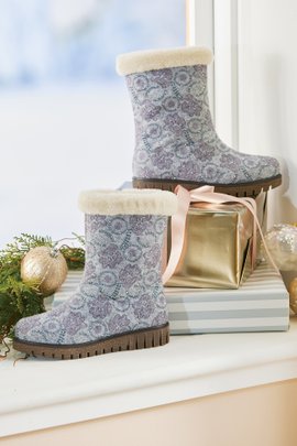 Dolce Fur Novelty Boot