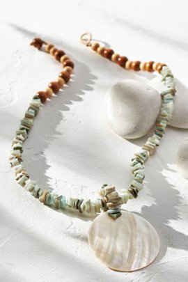 Pearl Pendant Shell Necklace