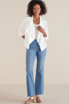 Petites Supremely Soft Pull-On Bootcut Jeans