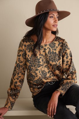 Maiya Top