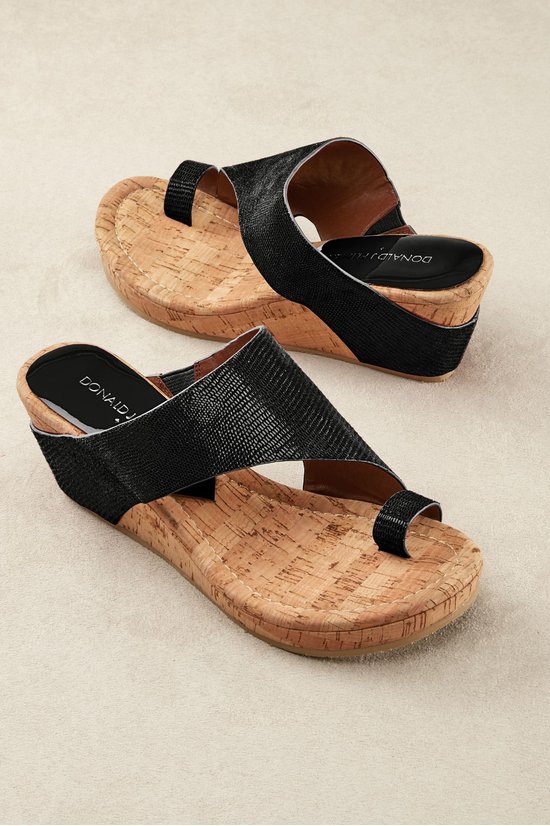 donald pliner gyer wedges cork