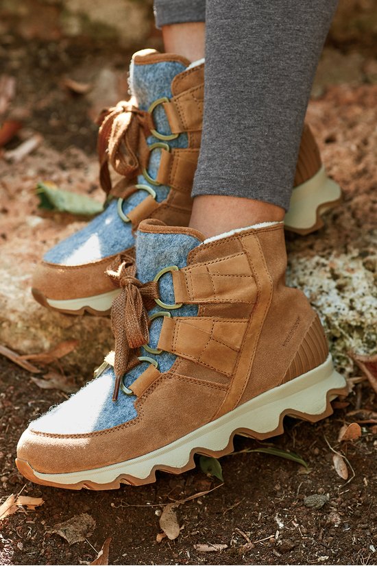 sorel kinetic bootie