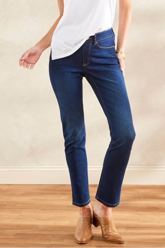 Petites The Ultimate Denim Relaxed Straight Jeans
