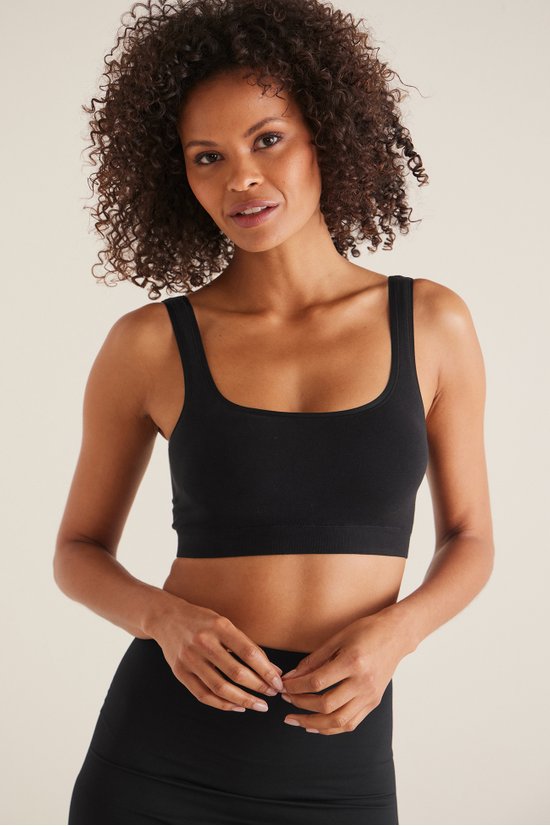 Yummie Tanya Seamless Bralette in Frappe, Madi Savvy Boutique, Women's  Boutique