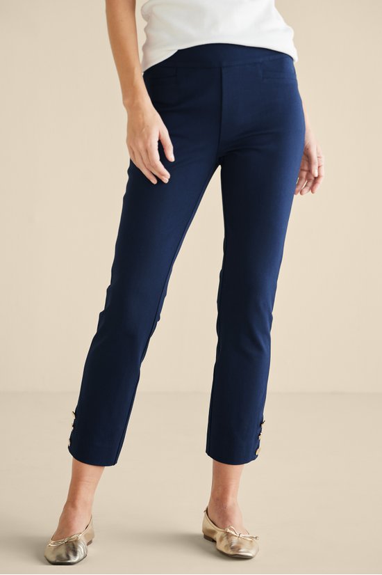 Soft Essential™ Superla Slim Leg Crop Pants