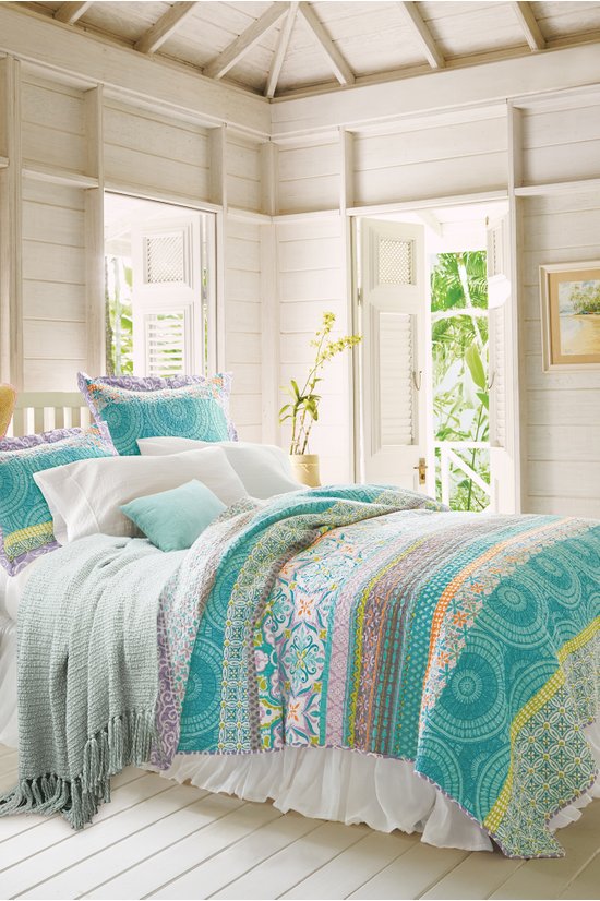 Positano Quilt Reversible Summer Light For Soft Surroundings - Soft Surroundings Bedding Positano Quilt Reversible Summer Light For Soft Surroundings - Soft Surroundings Bedding