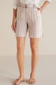 Women Montecito Linen Shorts Photo